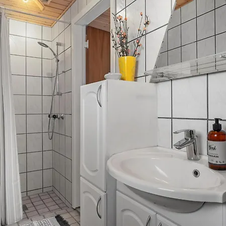 Lovely In With Wifi בית נופש