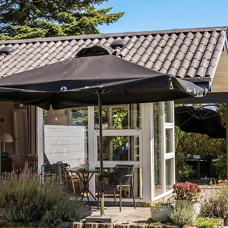 בית נופש Lovely In With Wifi Hejls