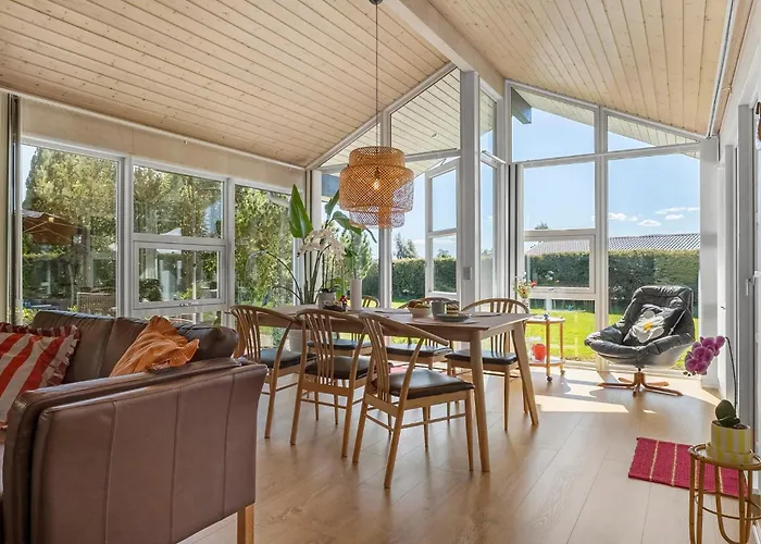 Prázdninový dům Lovely In With Wifi